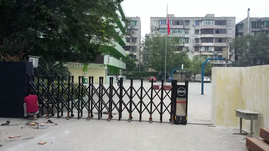 广平县广平县深圳市伸缩门